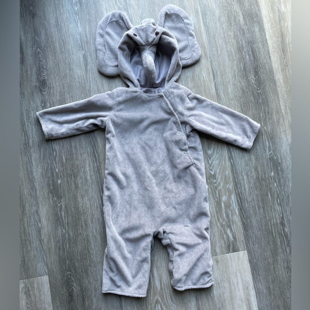 Pottery Barn Kids Elephant Baby Halloween Costume 6-12 months